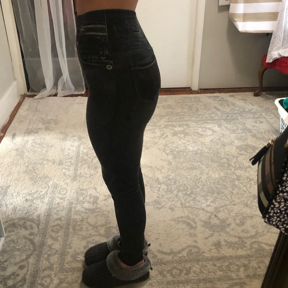 Leggings - Picture 2 of 3
